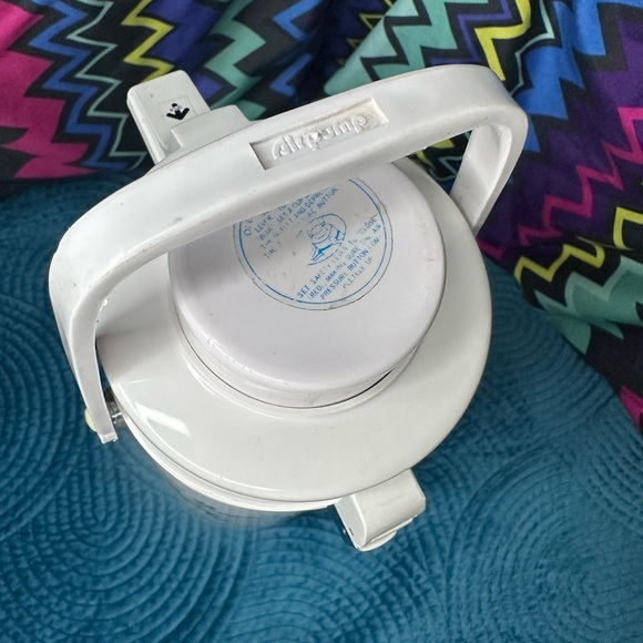 Vintage Floral Pump Pot King Brand - Picture 12 of 17